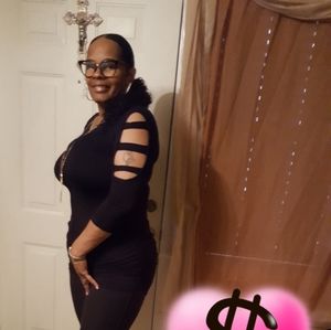 Meet your Posher, Felicia